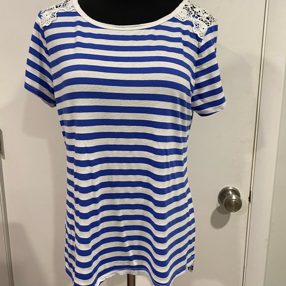 Yuni Summer Top - Blue/White Crocheted on Back